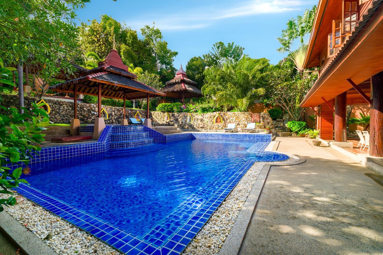 Grand Luxurious Imperial Thai Villa By The Beach Choeng Mon Exterior photo